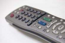 テレビのリモコン
