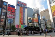 秋葉原、家電量販店