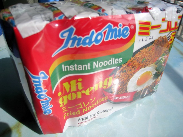 Indomie-Mi goreng/インドミー・ミーゴレン